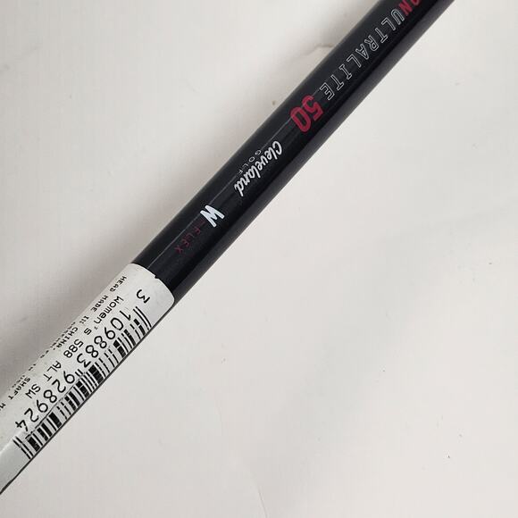 Women's Cleveland 588 Altitude Hybrid Sand Wedge Graphite RH 34.75in New Grip - Picture 8 of 10